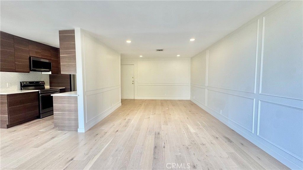 1735 N Fuller Avenue 445, Los Angeles, CA 90046 — photo 4