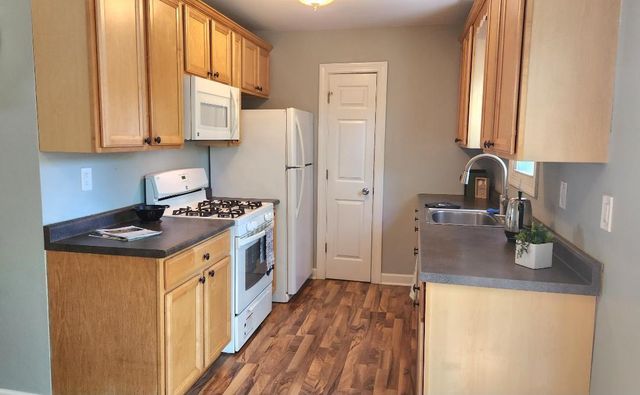 608 Sheridan Drive, Wauconda, IL 60084