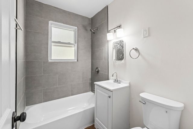 16608 Sawyer Avenue, Markham, IL 60428