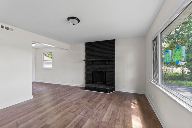 16608 Sawyer Avenue, Markham, IL 60428