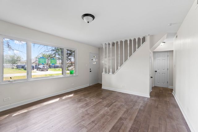 16608 Sawyer Avenue, Markham, IL 60428