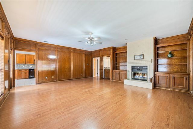 7402 Lugano Dr, Corpus Christi, TX 78413