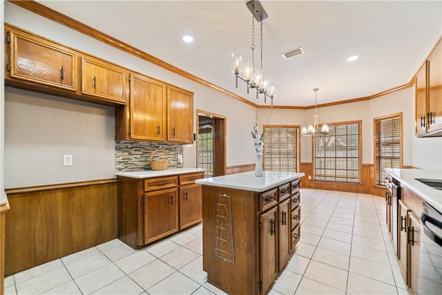 7402 Lugano Dr, Corpus Christi, TX 78413
