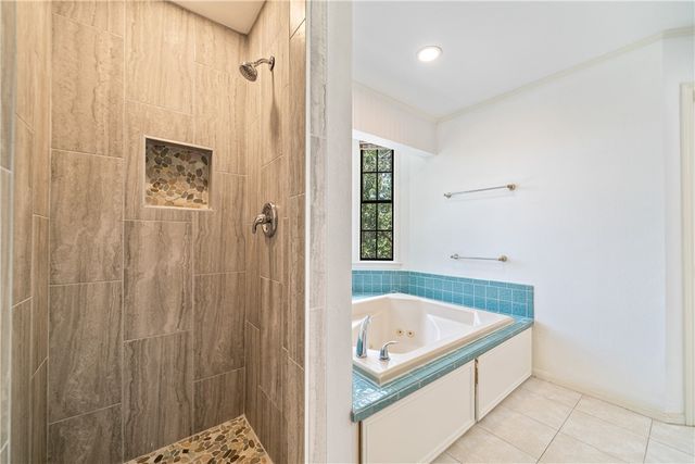 7402 Lugano Dr, Corpus Christi, TX 78413