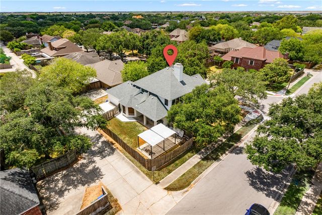 7402 Lugano Dr, Corpus Christi, TX 78413