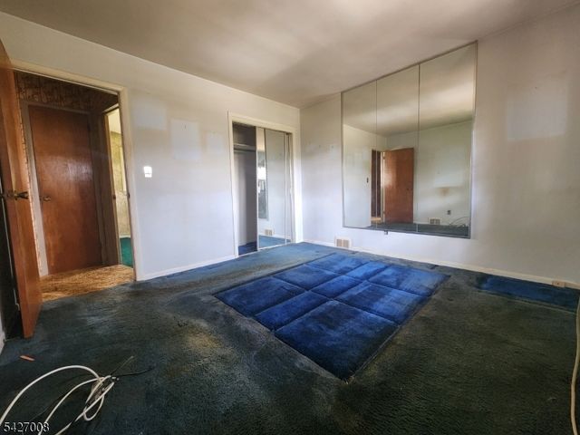 286 Cupsaw Dr, Ringwood Boro, NJ 07456