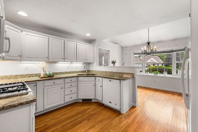 14 Wessonville Village Way 79, Westborough, MA 01581