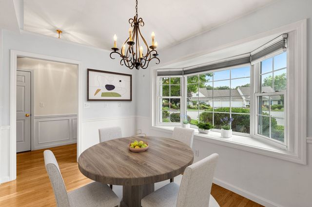 14 Wessonville Village Way 79, Westborough, MA 01581