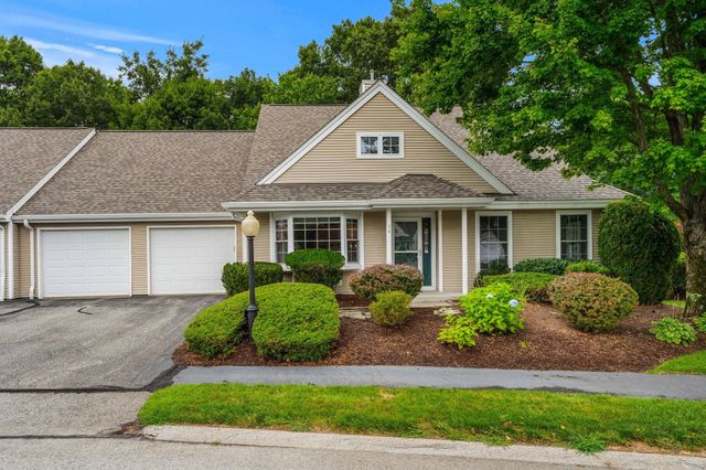 14 Wessonville Village Way 79, Westborough, MA 01581