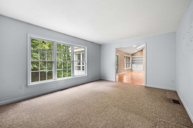 14 Wessonville Village Way 79, Westborough, MA 01581