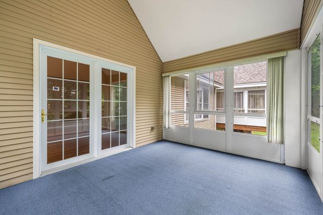14 Wessonville Village Way 79, Westborough, MA 01581
