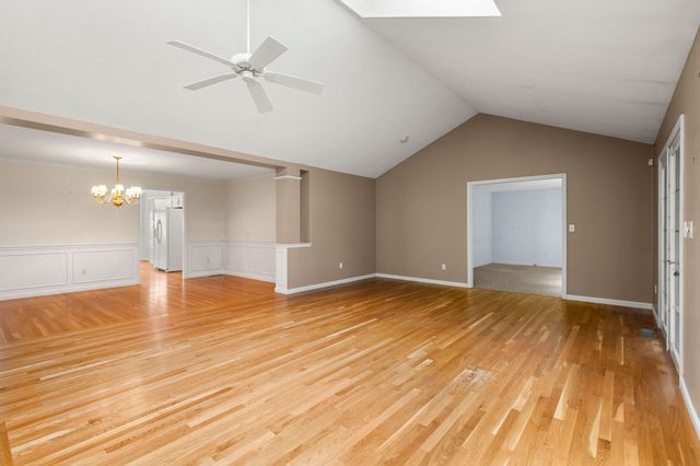 14 Wessonville Village Way 79, Westborough, MA 01581