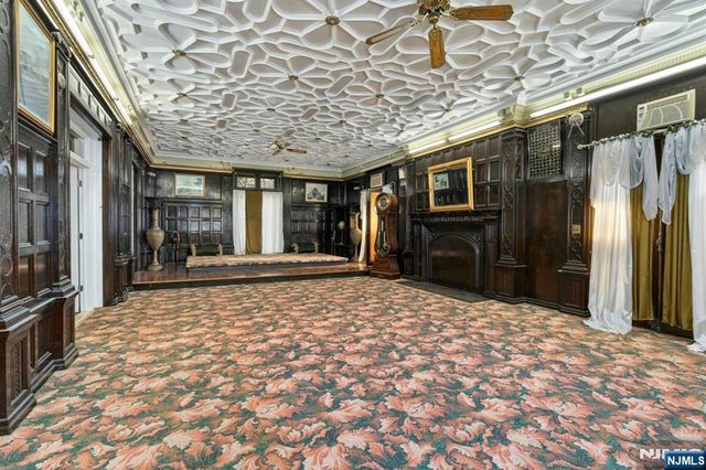 229-235 Ballantine Parkway, Newark, NJ 07104