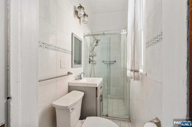 229-235 Ballantine Parkway, Newark, NJ 07104