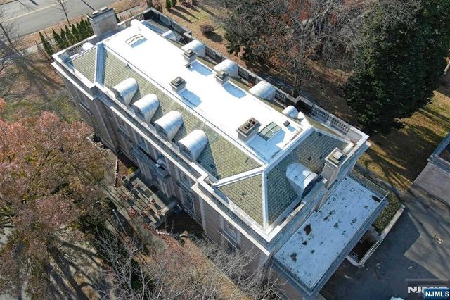 229-235 Ballantine Parkway, Newark, NJ 07104