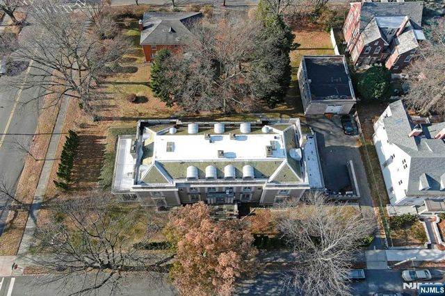 229-235 Ballantine Parkway, Newark, NJ 07104