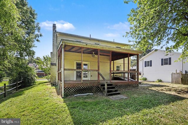 55 BAUGHER DR, Hanover, PA 17331