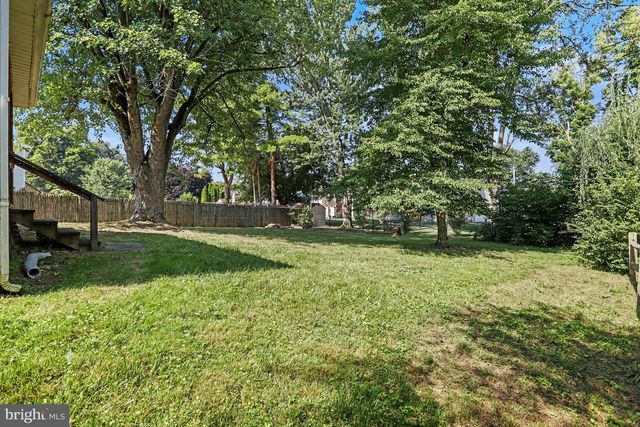 55 BAUGHER DR, Hanover, PA 17331