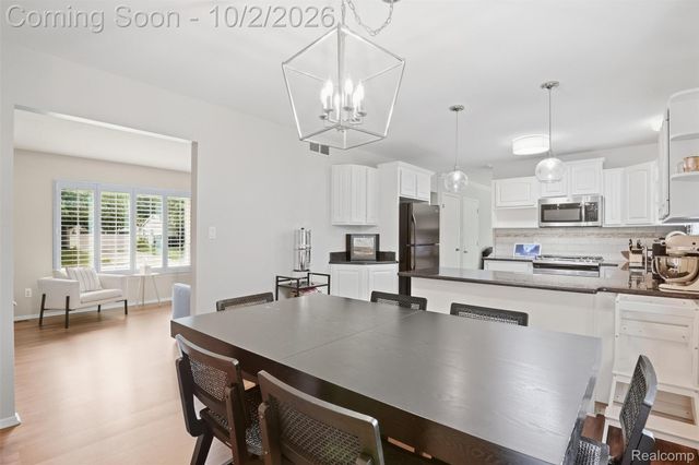 8891 Manton Avenue, Plymouth Charter Township, MI 48170