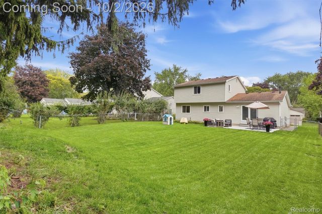 8891 Manton Avenue, Plymouth Charter Township, MI 48170