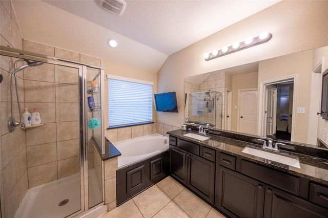 11207 Willowcrest, Tomball, TX 77375