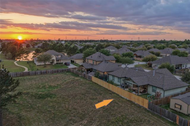 11207 Willowcrest, Tomball, TX 77375