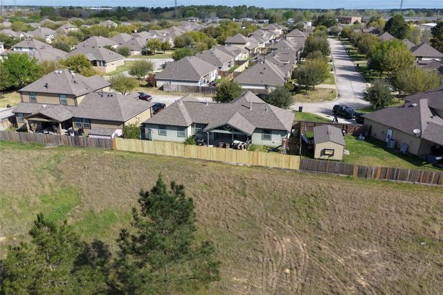 11207 Willowcrest, Tomball, TX 77375