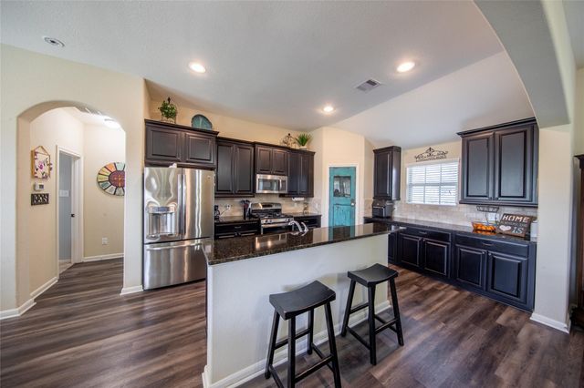 11207 Willowcrest, Tomball, TX 77375