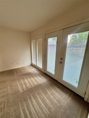 426 Shadow Creek Drive, El Lago, TX 77586