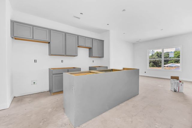 30 Dixon Drive, Clarksville, TN 37040