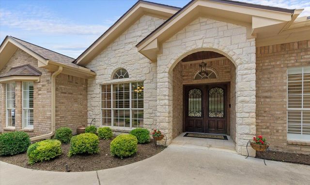 2901 Chisholm TRL, Salado, TX 76571