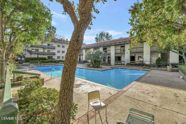 5460 White Oak Avenue G222, Los Angeles, CA 91316