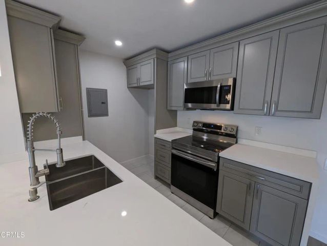 5460 White Oak Avenue G222, Los Angeles, CA 91316