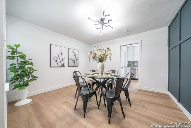 7817 Hollow Oak, Live Oak, TX 78233