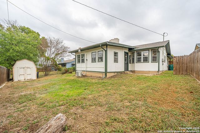 7817 Hollow Oak, Live Oak, TX 78233