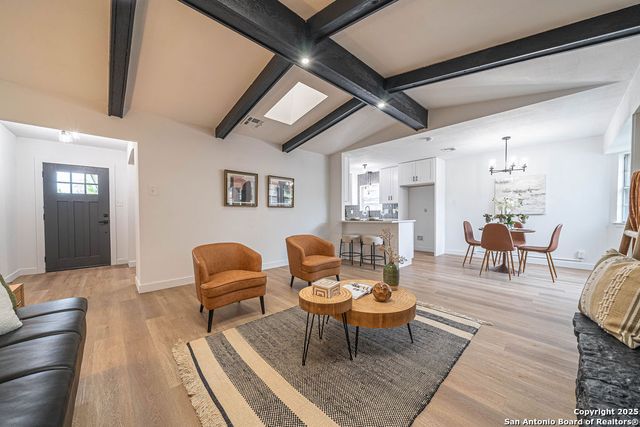 7817 Hollow Oak, Live Oak, TX 78233