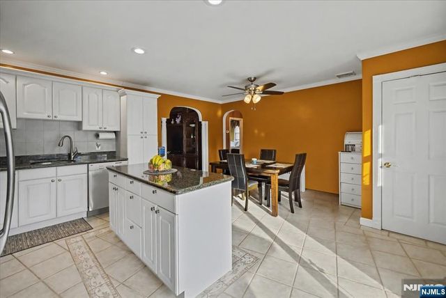 398 Central Avenue, Hawthorne, NJ 07506