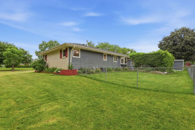 3505 Bently Drive, Rockford, IL 61101