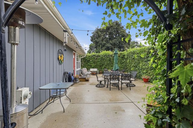 3505 Bently Drive, Rockford, IL 61101