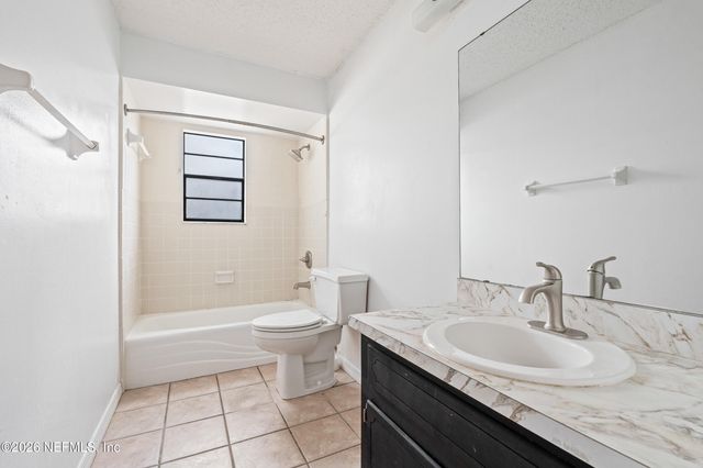 1207 19TH Street N, Jacksonville Beach, FL 32250