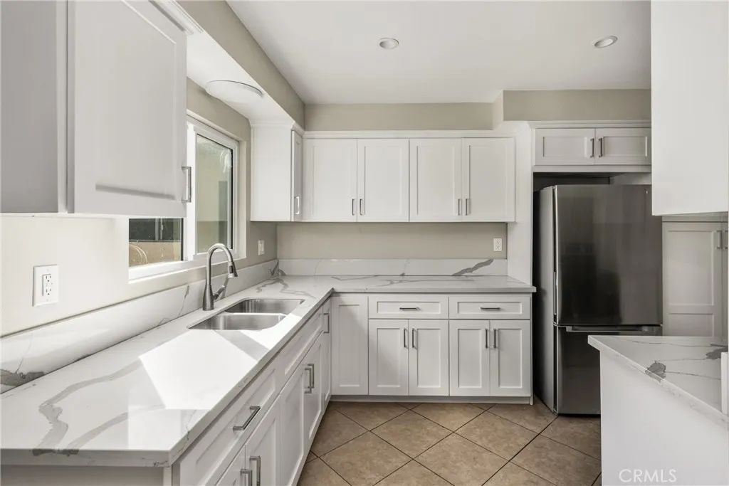 121 S Illinois Street 2, Anaheim, CA 92805