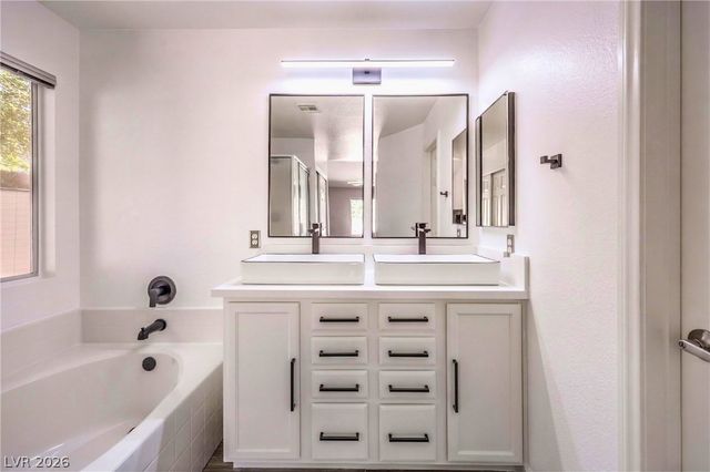 8900 Big Plantation Avenue, Las Vegas, NV 89143