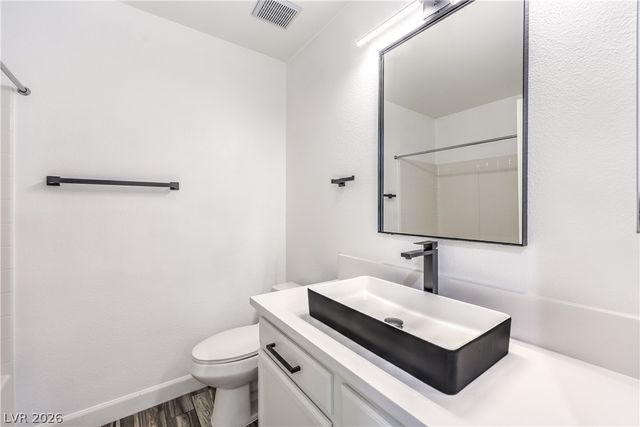 8900 Big Plantation Avenue, Las Vegas, NV 89143