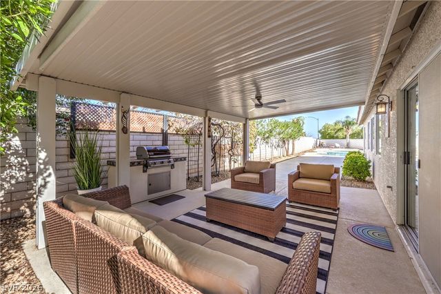 8900 Big Plantation Avenue, Las Vegas, NV 89143