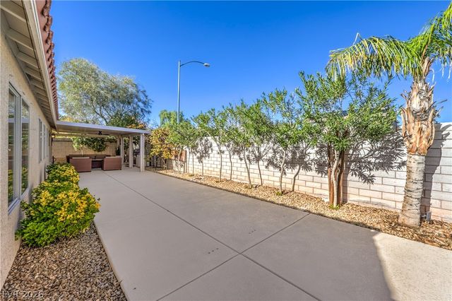 8900 Big Plantation Avenue, Las Vegas, NV 89143