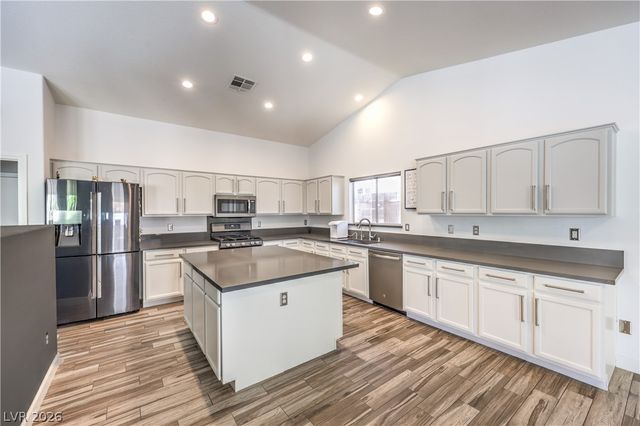 8900 Big Plantation Avenue, Las Vegas, NV 89143