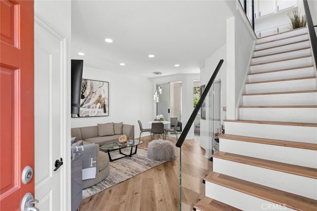 2101 E 15th 9, Newport Beach, CA 92663