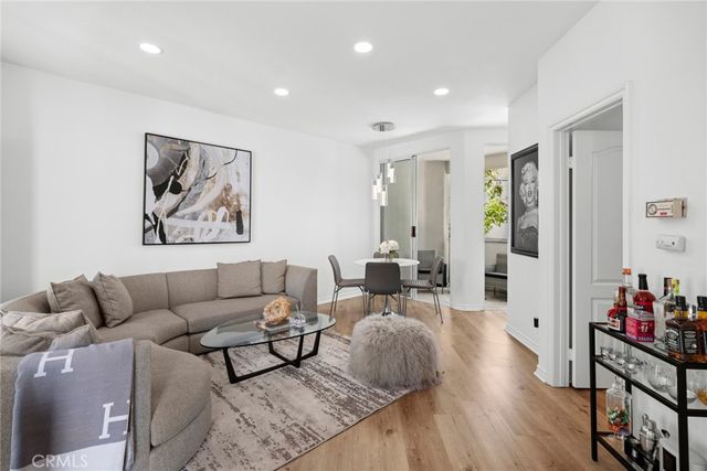 2101 E 15th 9, Newport Beach, CA 92663