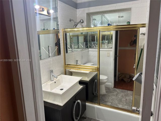 455 NW 133rd Street, North Miami, FL 33168
