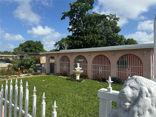 455 NW 133rd Street, North Miami, FL 33168